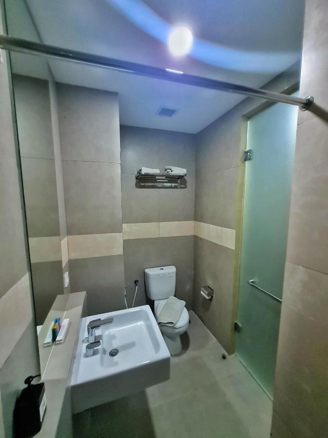 Terraz Tree Hotel Jakarta Exterior photo