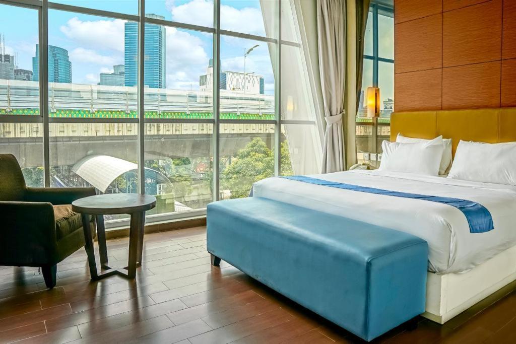 Terraz Tree Hotel Jakarta Exterior photo